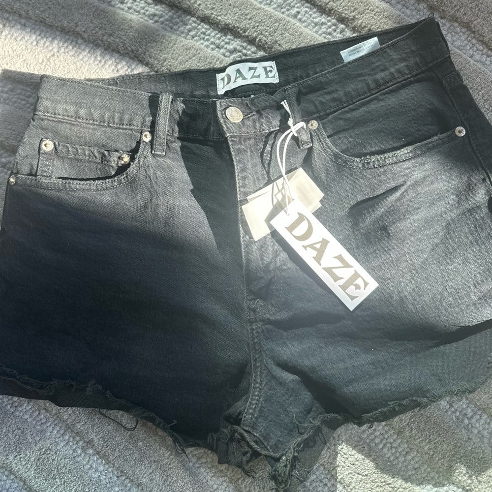 New with tag High rise black jean shorts Size 30